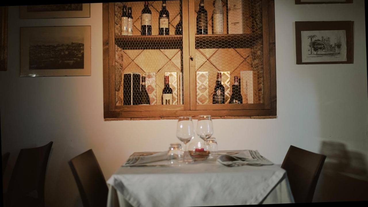 Le Corti - Dimora Storica Bed & Breakfast Polistena Exterior photo