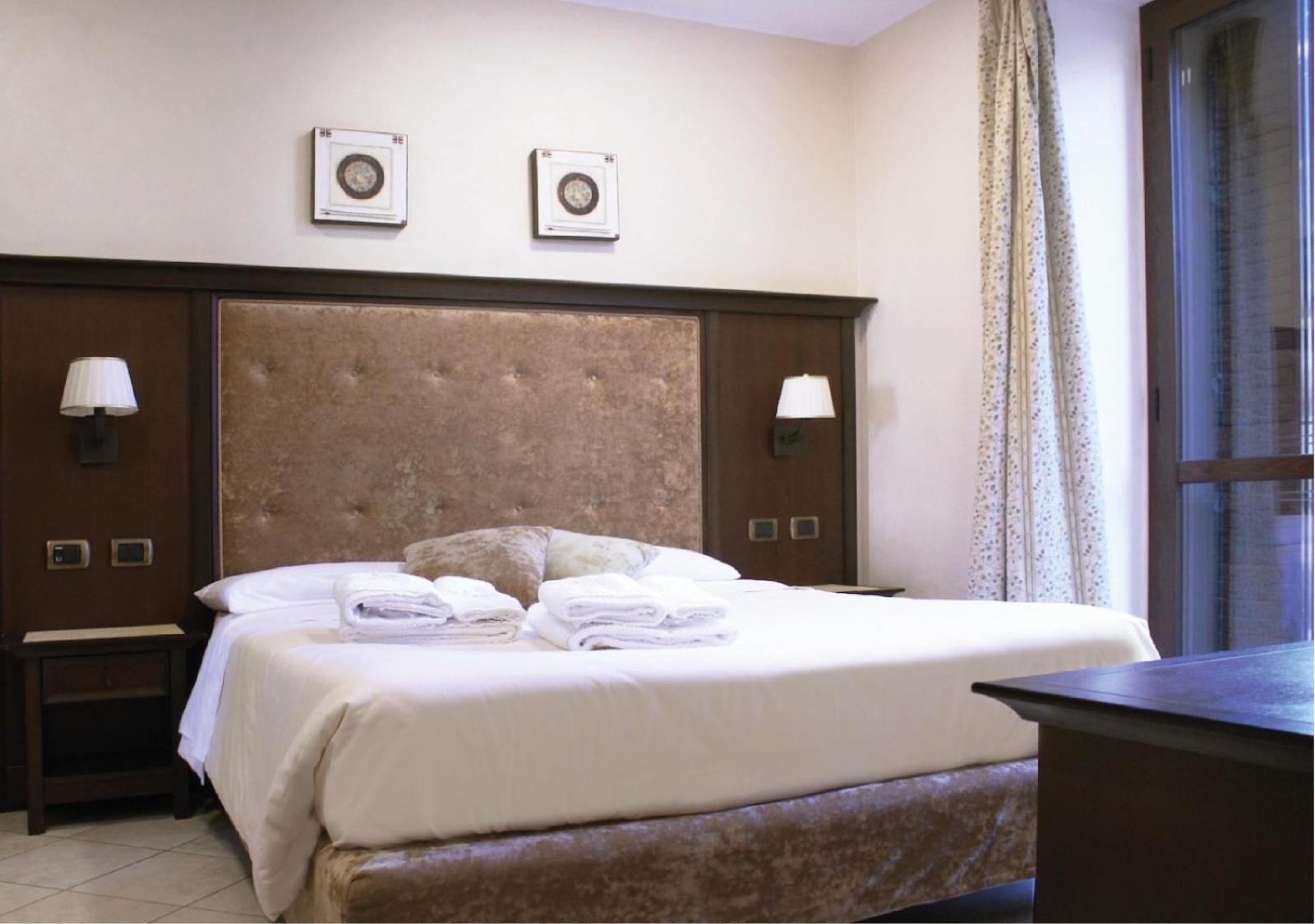 Le Corti - Dimora Storica Bed & Breakfast Polistena Exterior photo